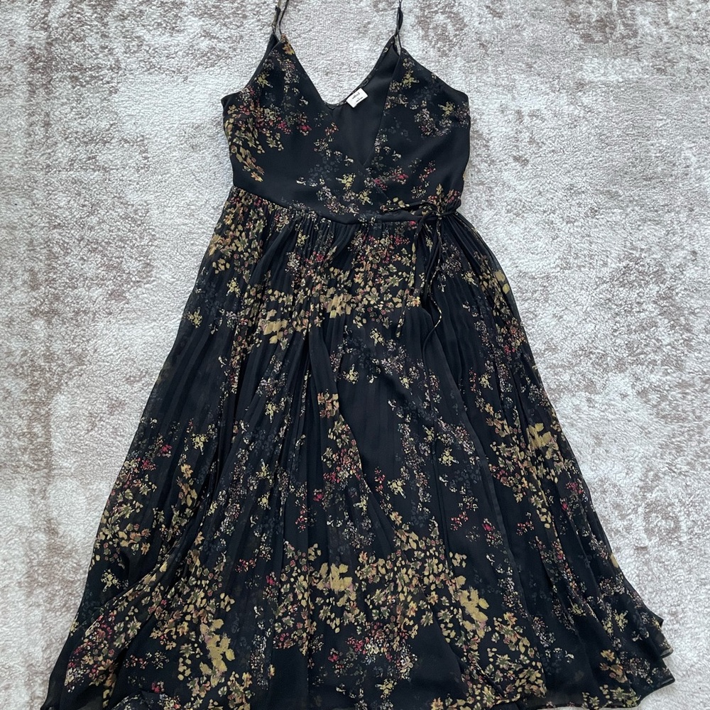 SOLD ARITZIA WILFRED BEAUNE DRESS - Picture 1 of 9